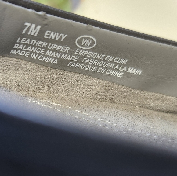 AEROSOLES Envy Black Genuine Leather Heels Comfort Pro, Office Classic Sz 7 - Picture 8 of 8